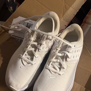 Nike air max Bella size 7 white